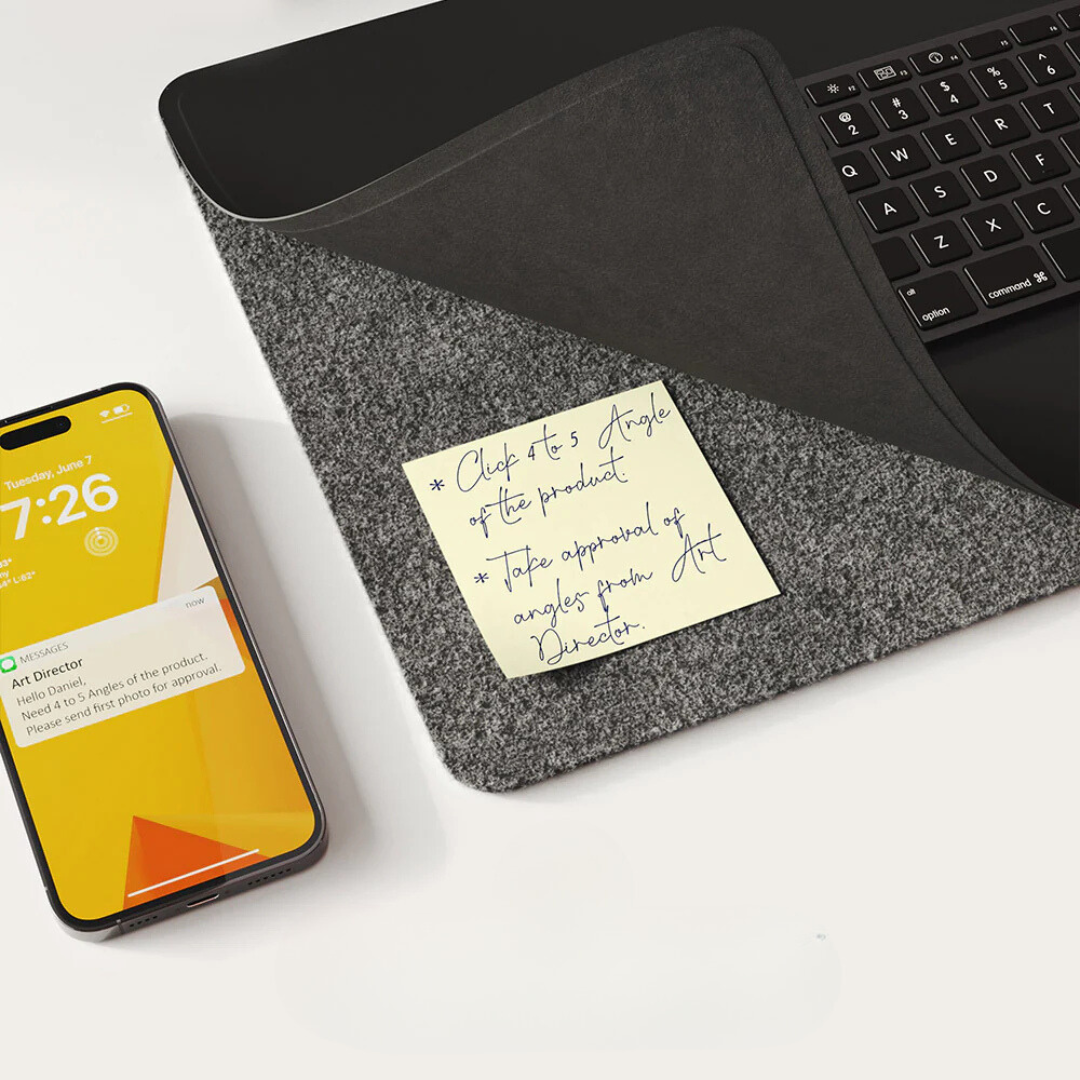 VoltDesk – Schreibtischunterlage mit Ladefunktion – Produktansicht 8
