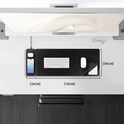 VoltDesk – Schreibtischunterlage mit Ladefunktion – Produktansicht 3